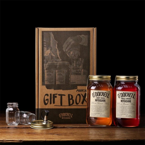 Moonshine Geschenkbox 2x700ml inkl. Ausgießer und 2x Shotgläser